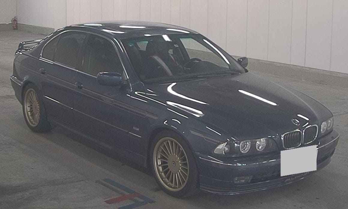 BMW Alpina B10